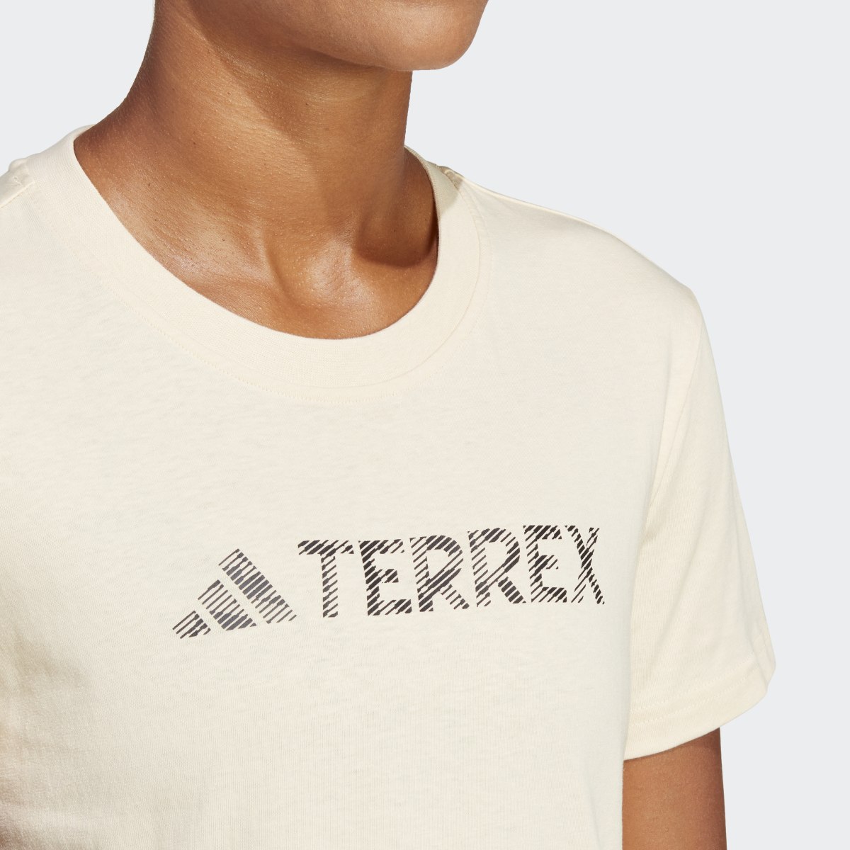 Adidas T-shirt Terrex Classic Logo. 7