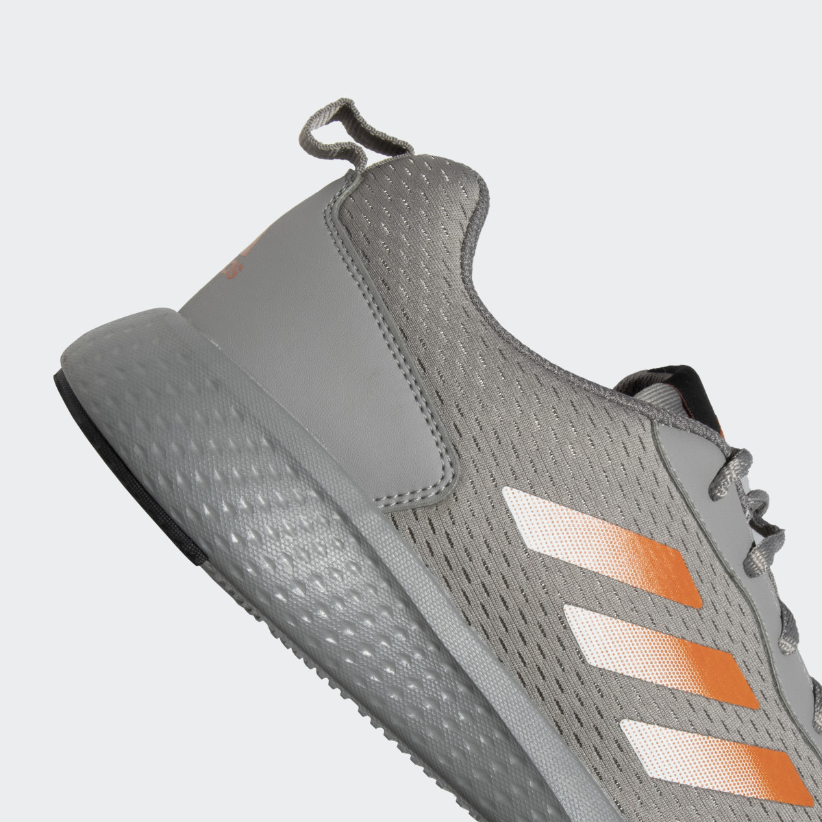 Adidas Restound M. 10