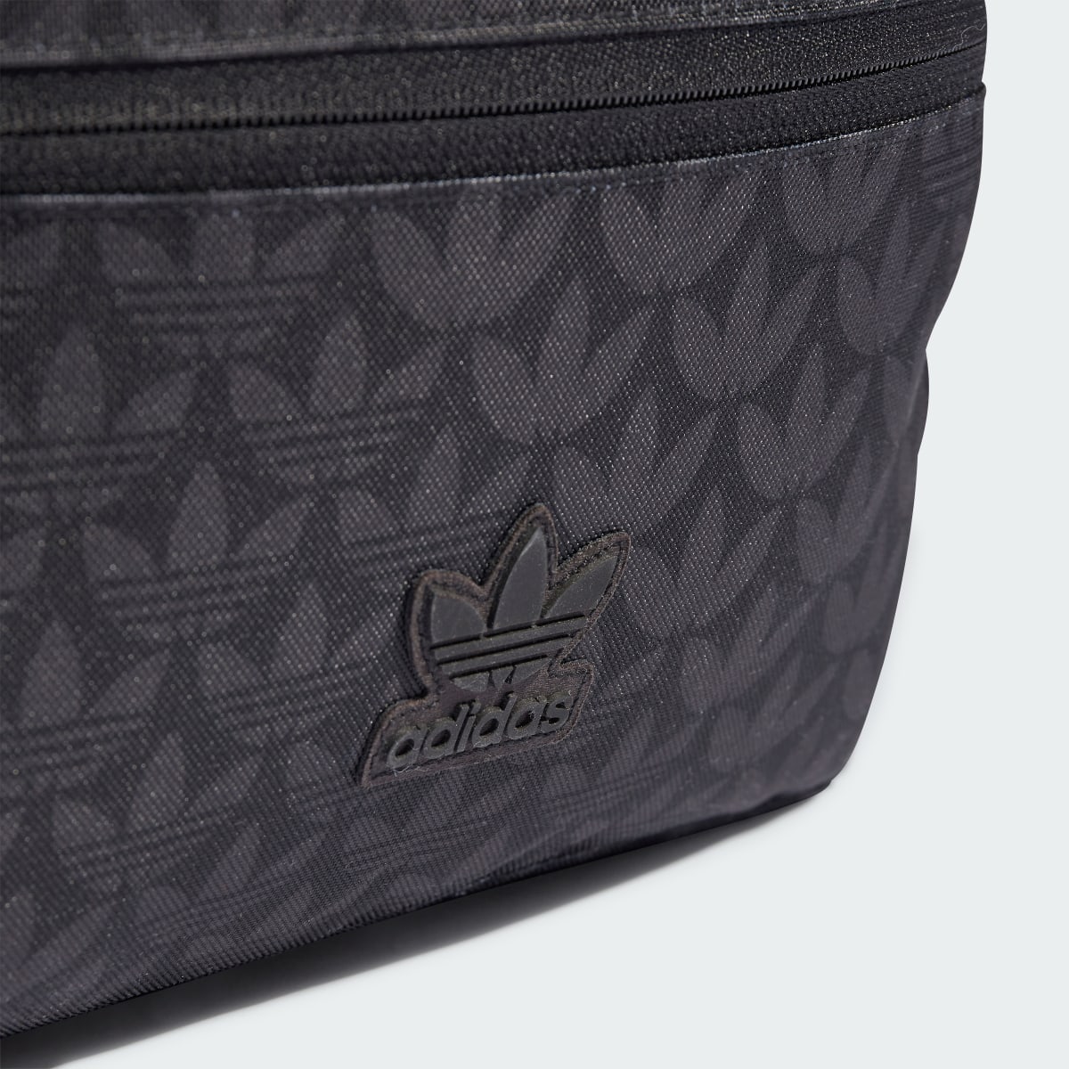 Adidas Mochila Classic Monogram. 6