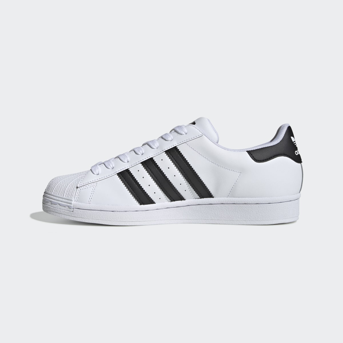 Adidas Chaussure Superstar. 13