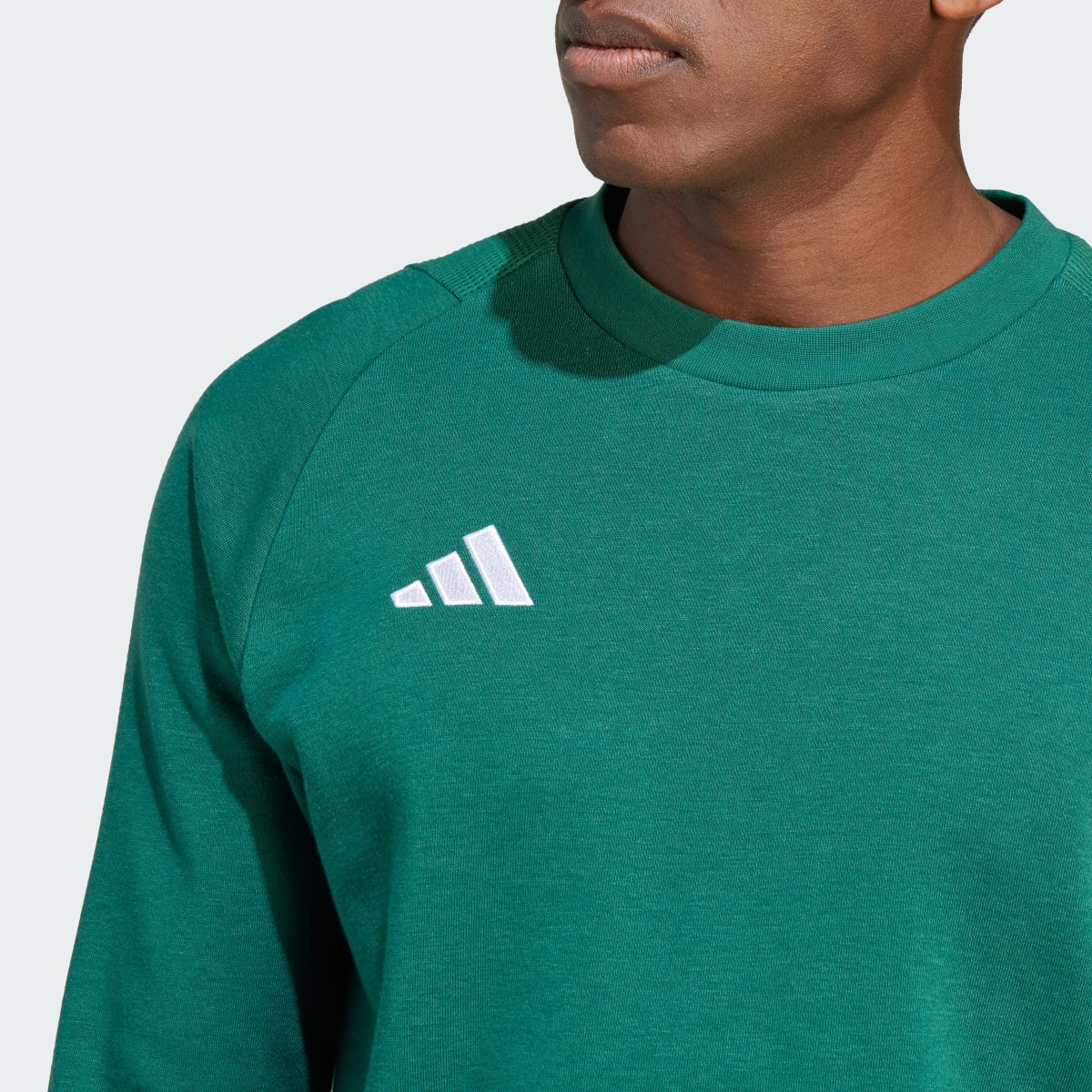 Adidas Sweat-shirt ras-du-cou Tiro 23 Competition. 6