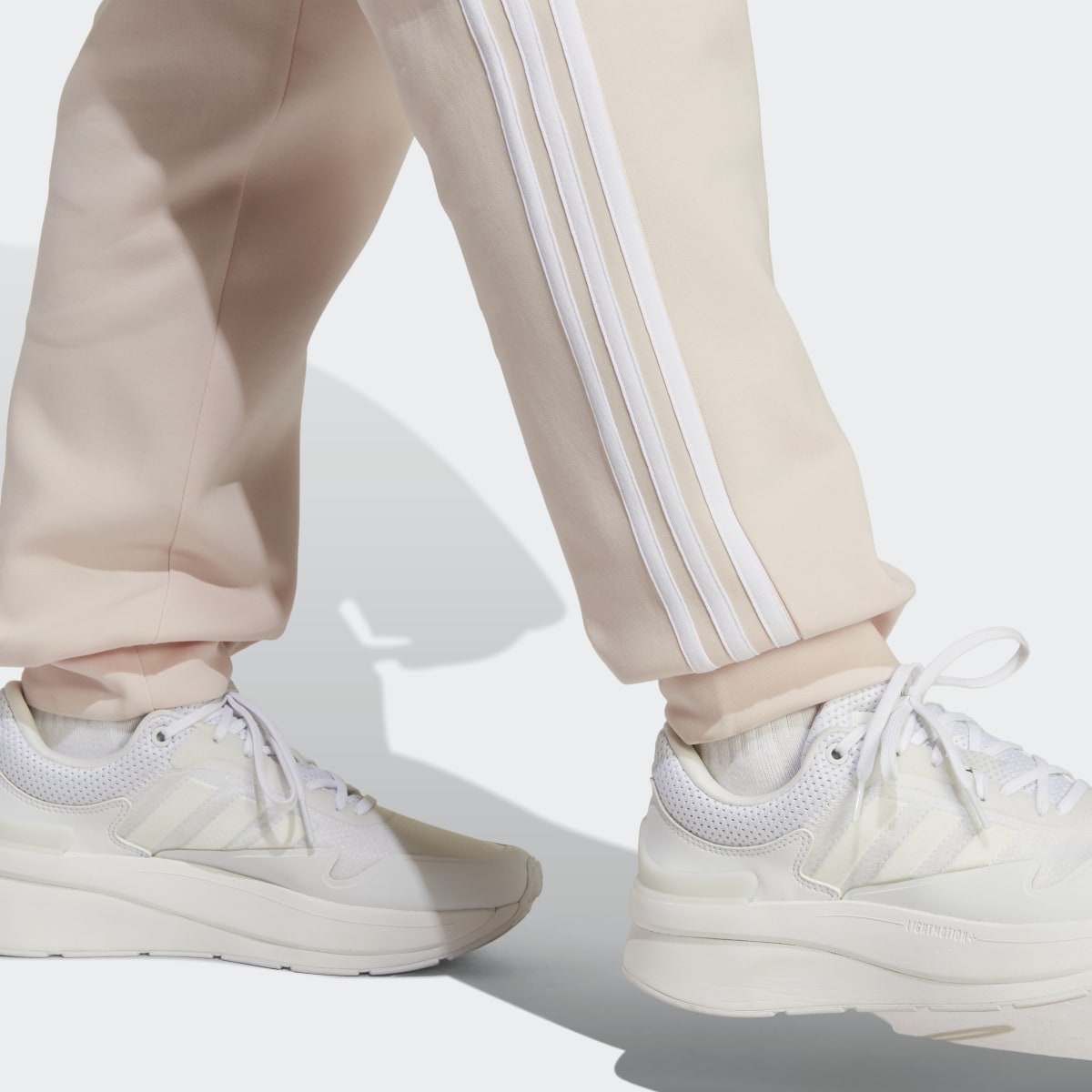 Adidas Future Icons 3-Stripes Regular Pants. 6