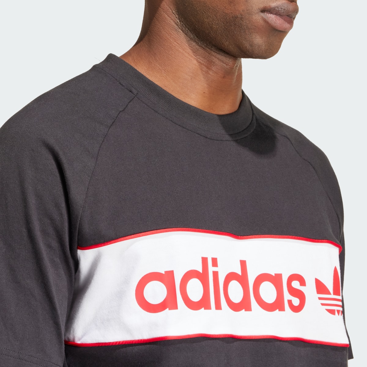 Adidas Archive T-Shirt. 6