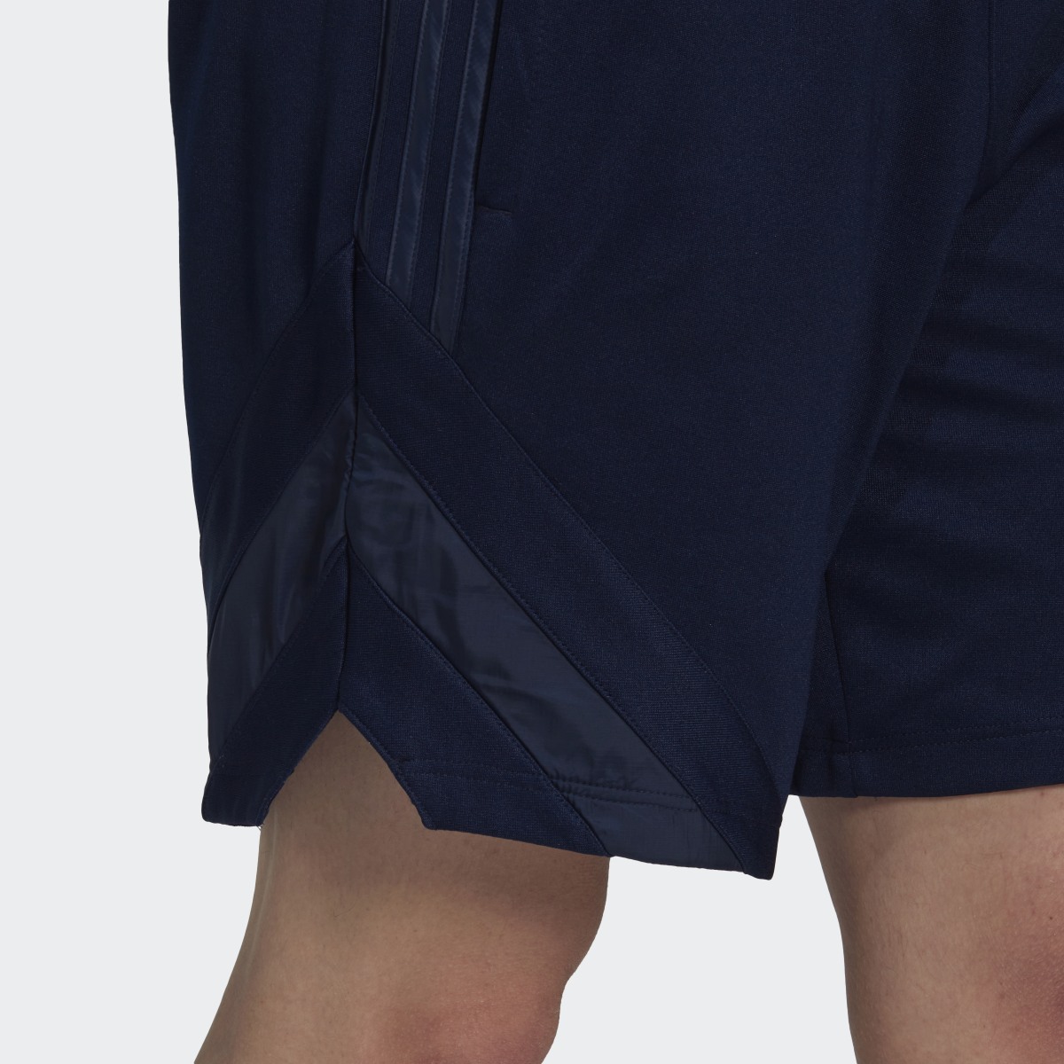 Adidas Rekive Shorts. 6