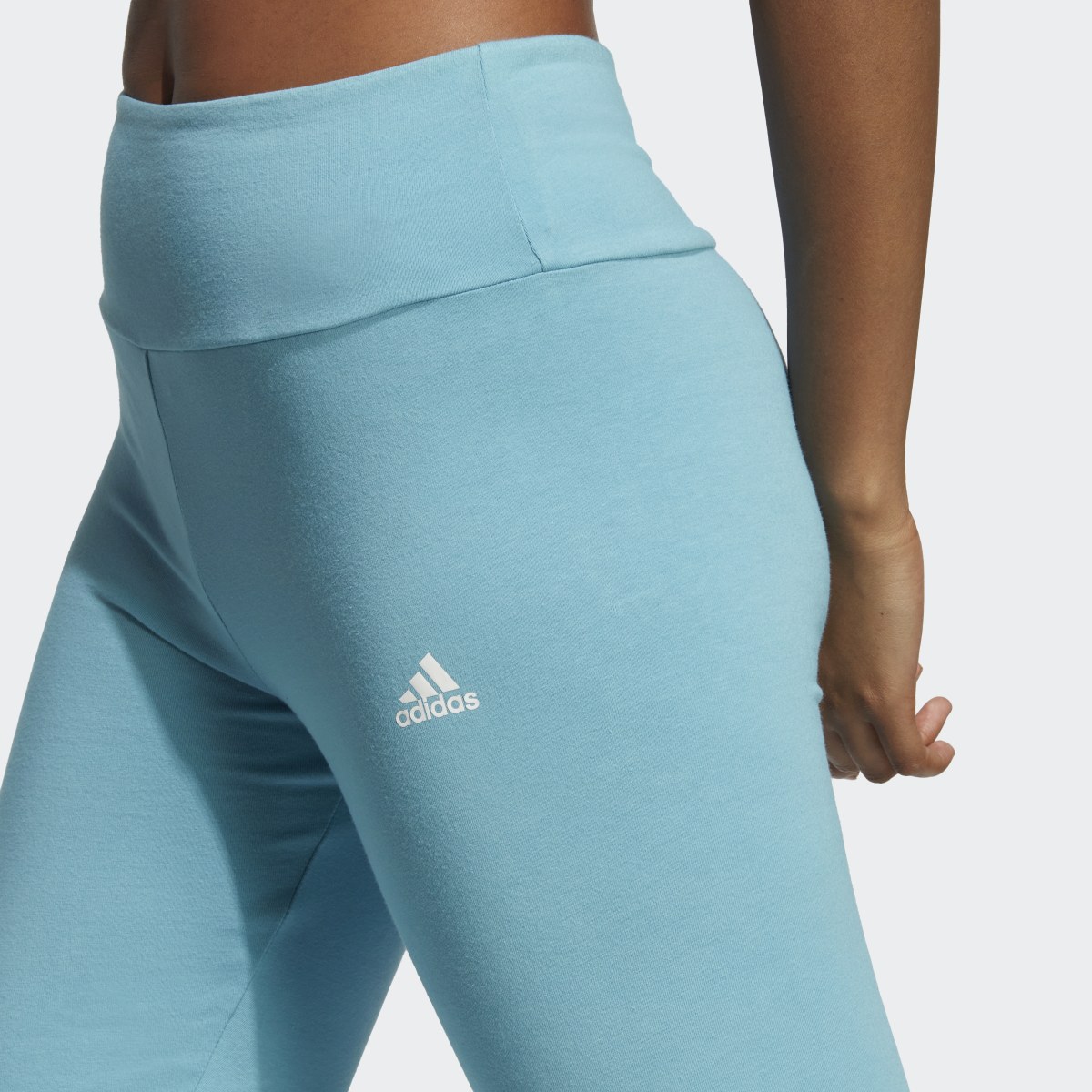 Adidas MALLAS ESSENTIALS HIGH-WAISTED LOGO. 5