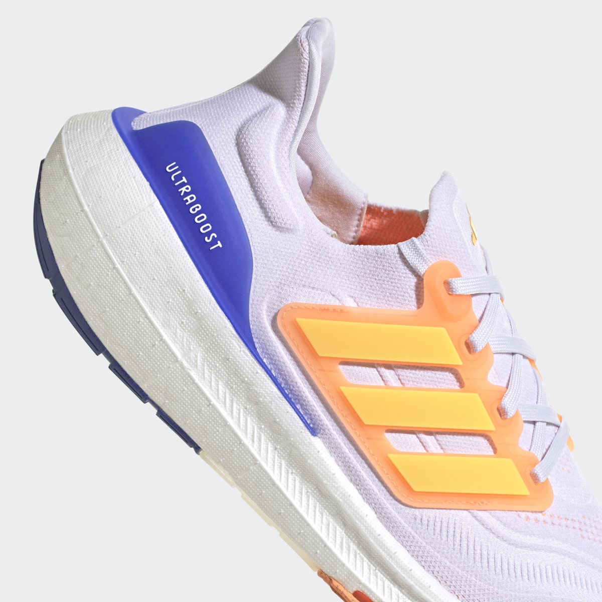 Adidas Ultraboost Light Ayakkabı. 10