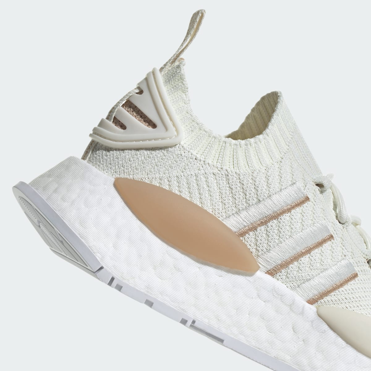 Adidas NMD_W1 Ayakkabı. 10