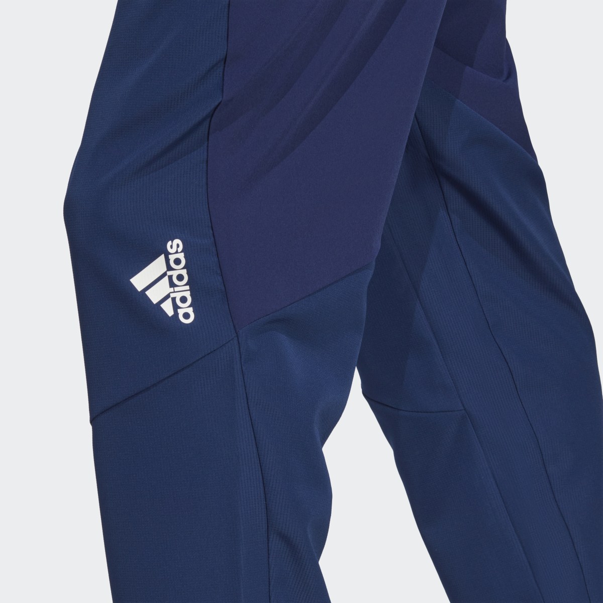 Adidas Pantaloni da allenamento AEROREADY Designed for Movement. 6