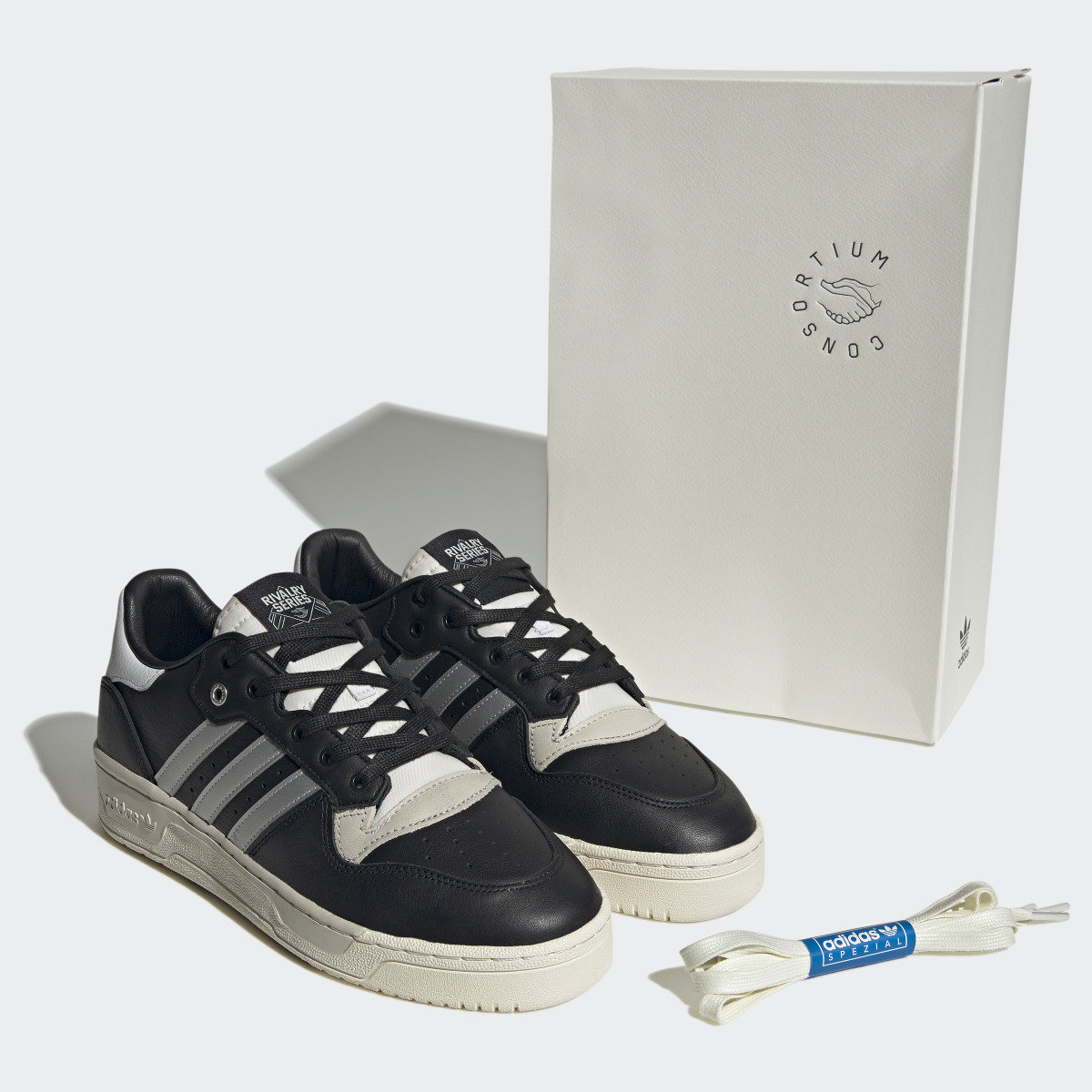 Adidas Chaussure Rivalry Low Consortium. 8