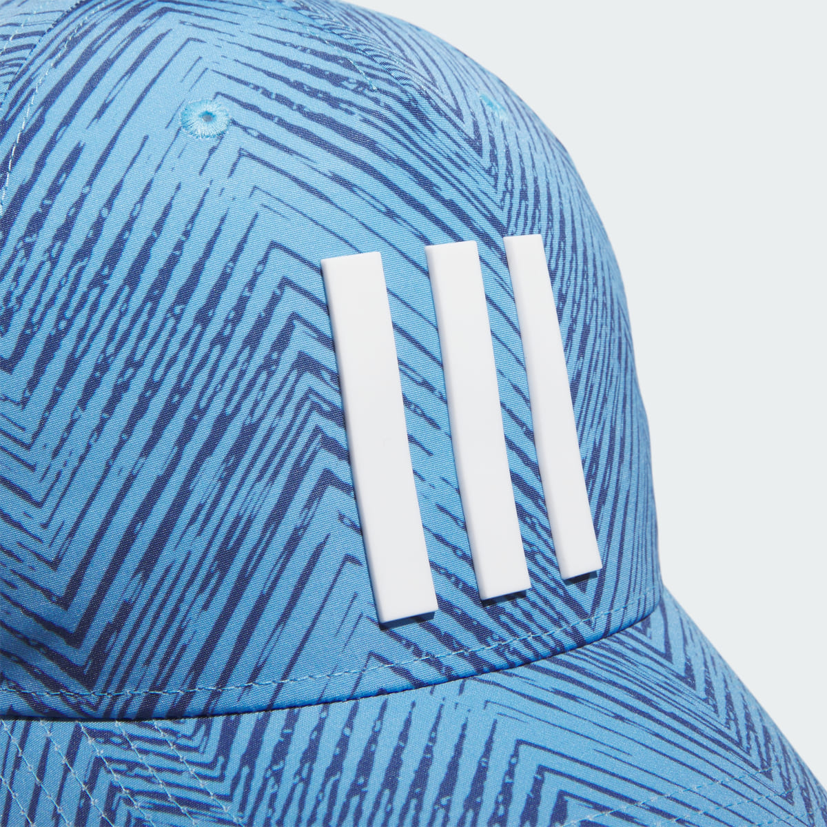 Adidas Gorra Tour 3 Franjas Estampada. 4