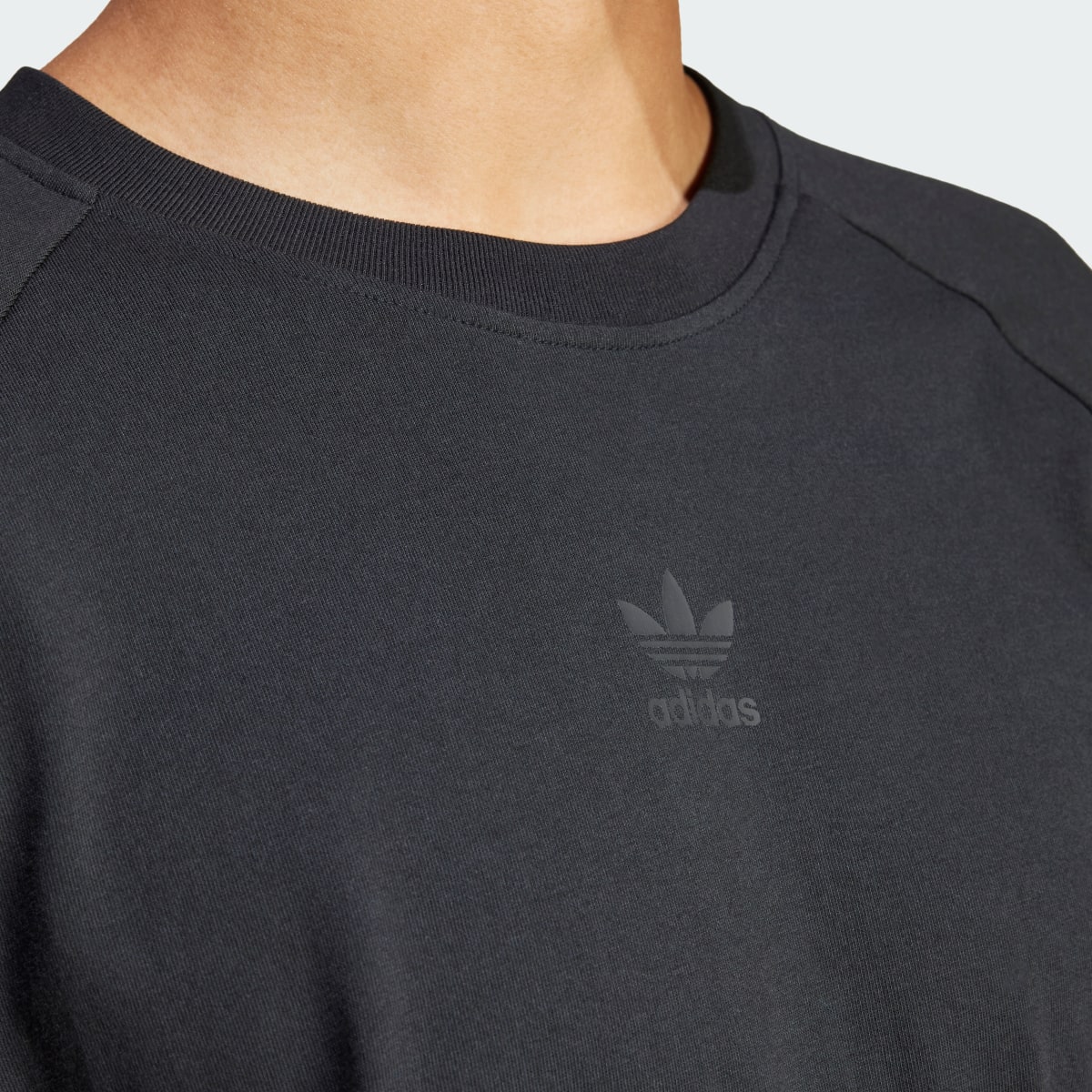 Adidas Graphic Long Sleeve T-Shirt. 6