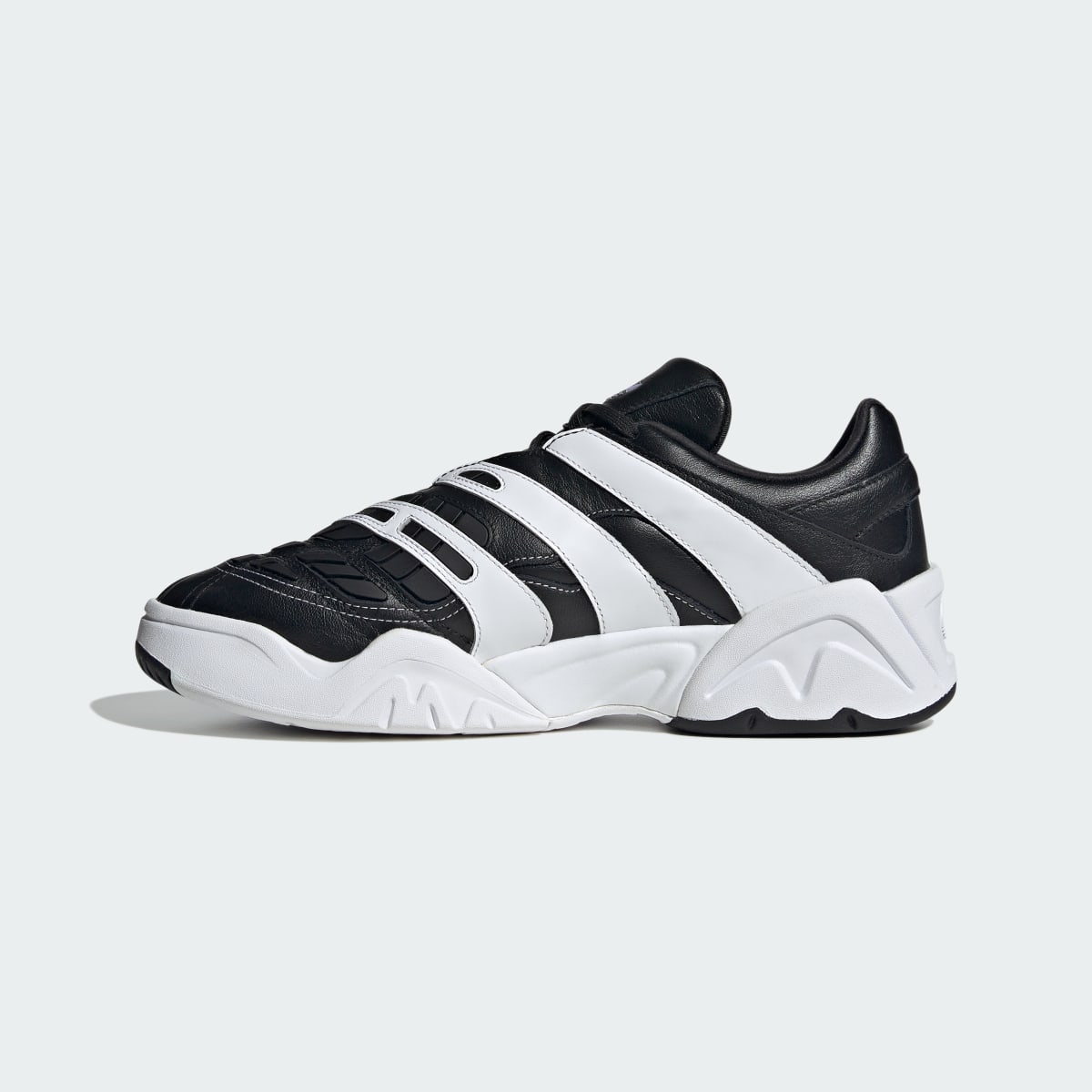 Adidas Zapatilla Predator XLG. 7