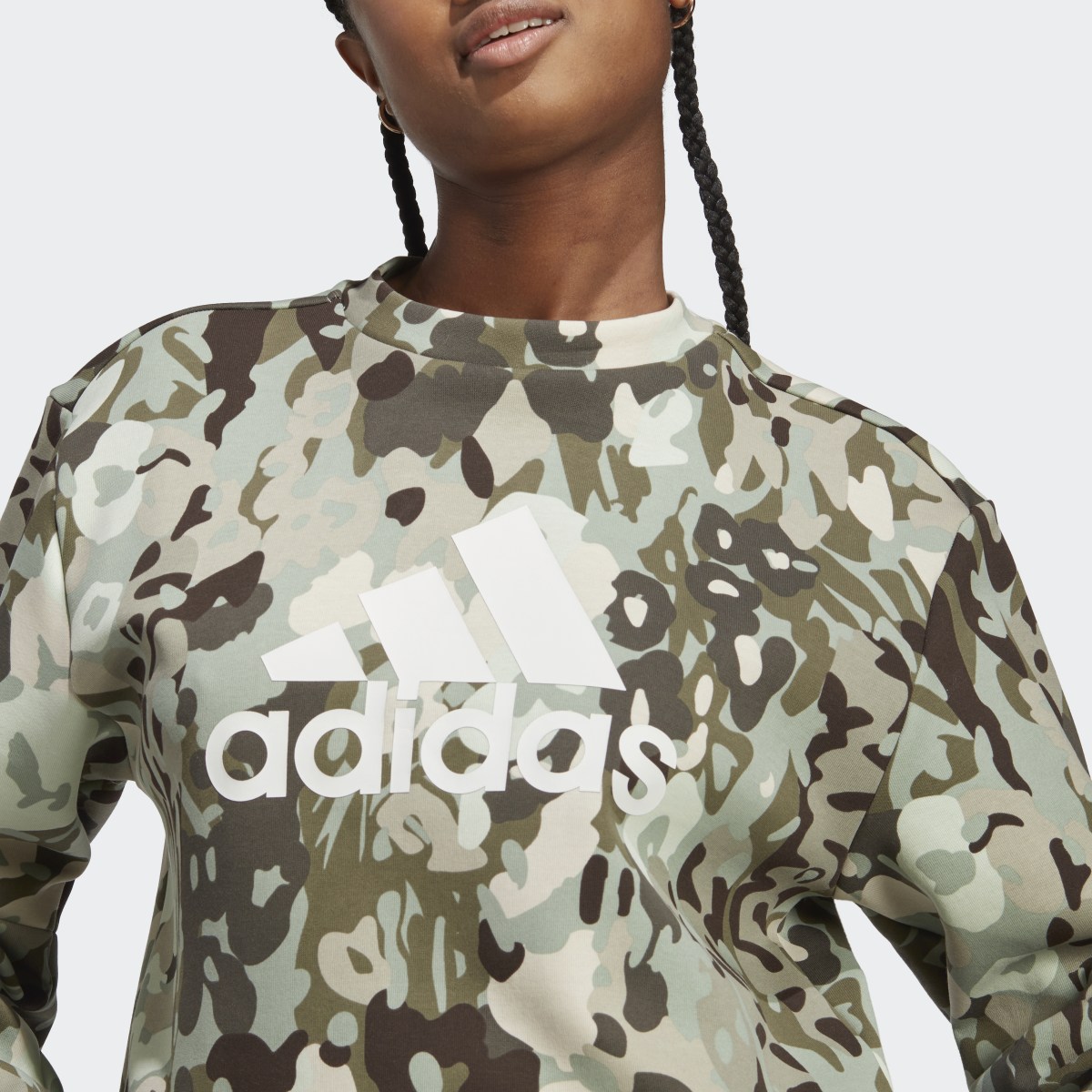 Adidas Graphic Sweatshirt. 6