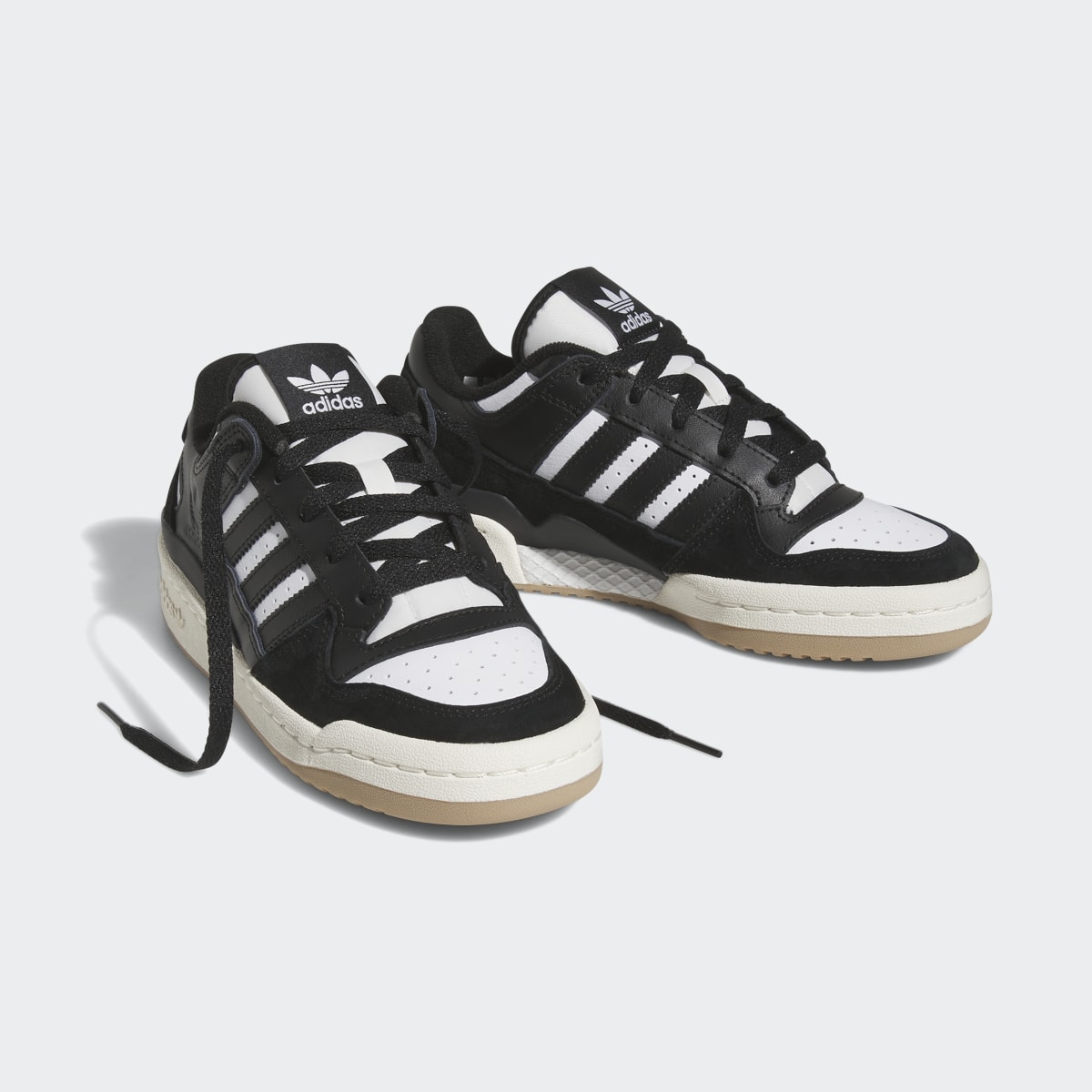 Adidas Chaussure Forum Low. 5