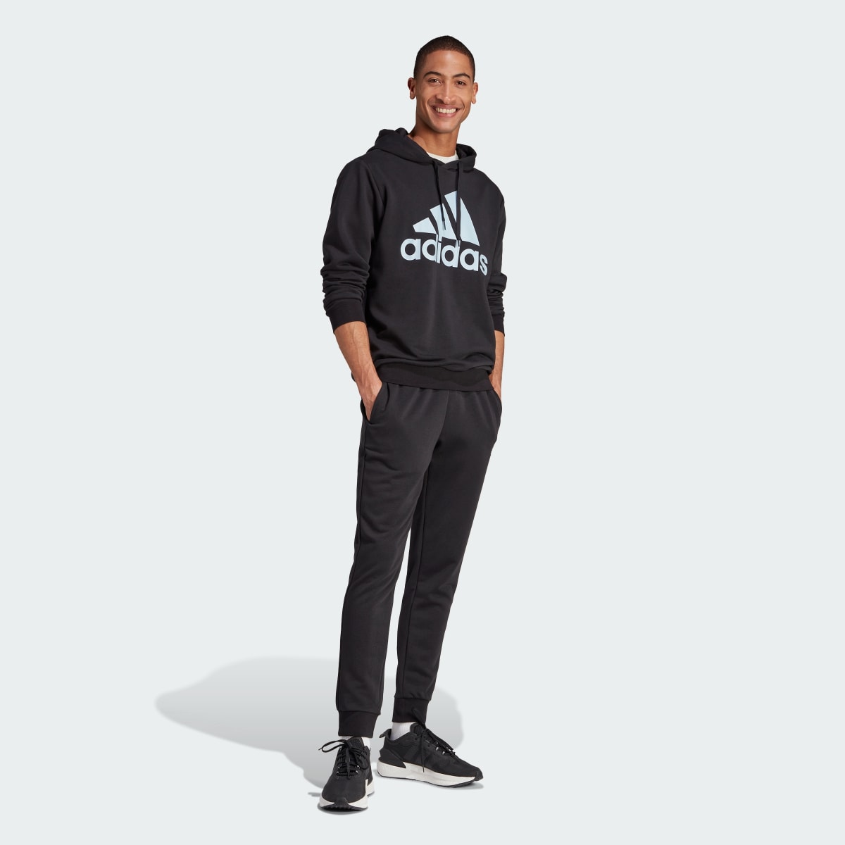 Adidas Big Logo Terry Track Suit. 4