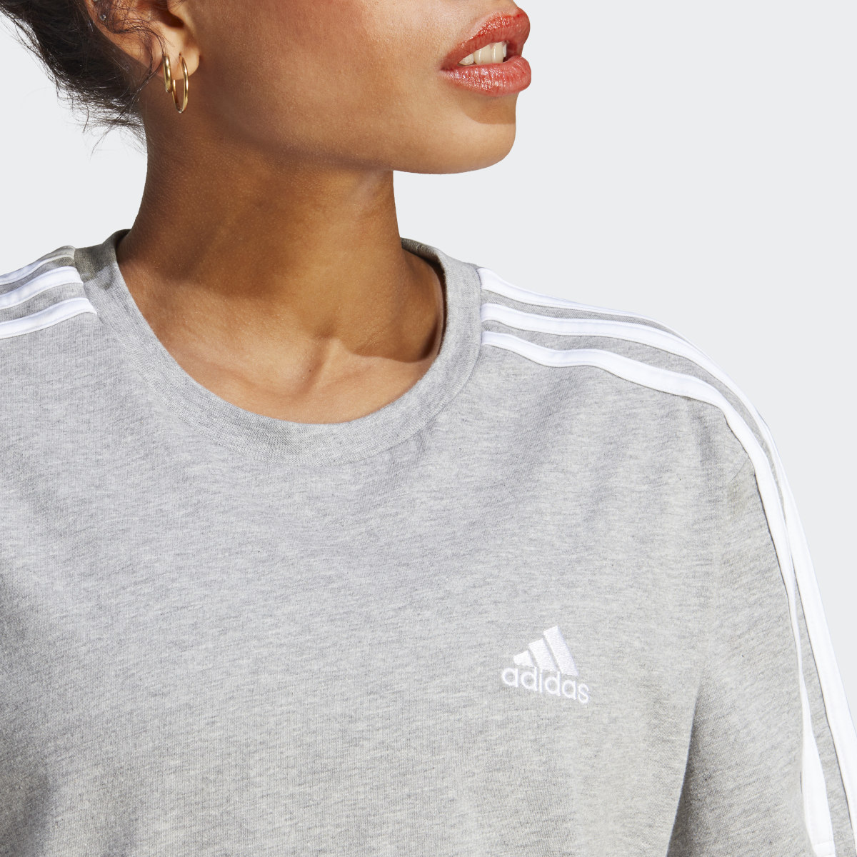 Adidas Essentials 3-Stripes Single Jersey Crop Üst. 6