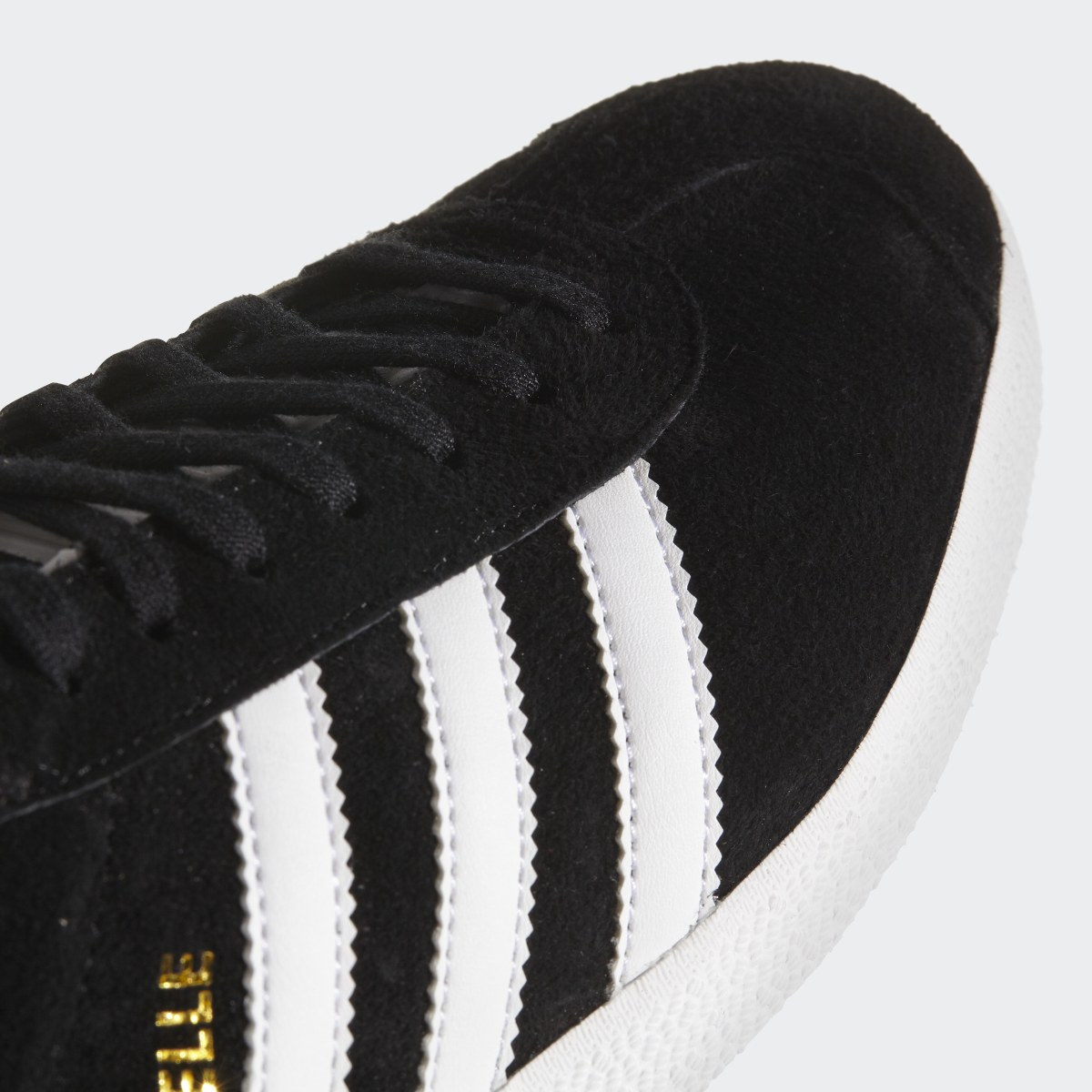 Adidas Chaussure Gazelle. 13