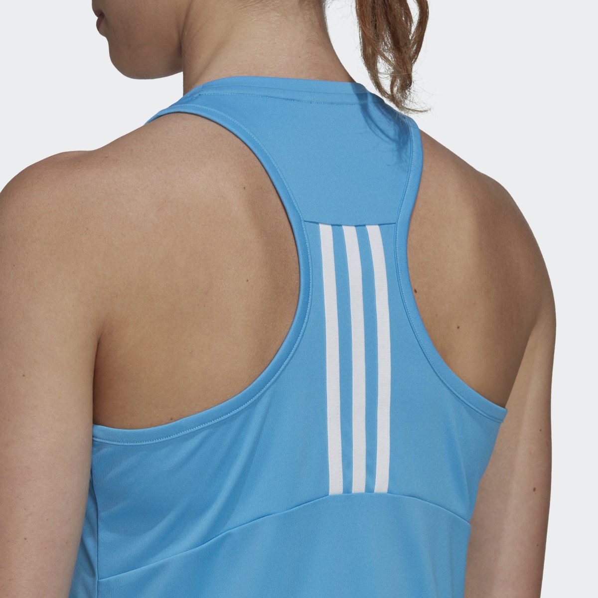 Adidas Playera sin Mangas Primeblue Designed 2 Move 3 Franjas Sport. 9