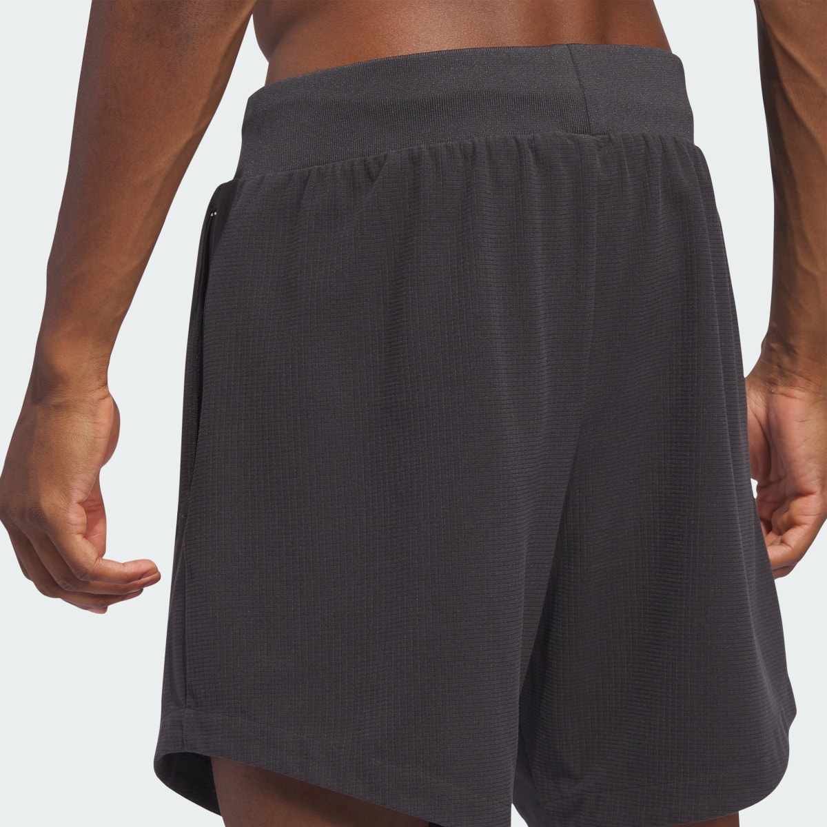 Adidas Short da basket Brushed. 7