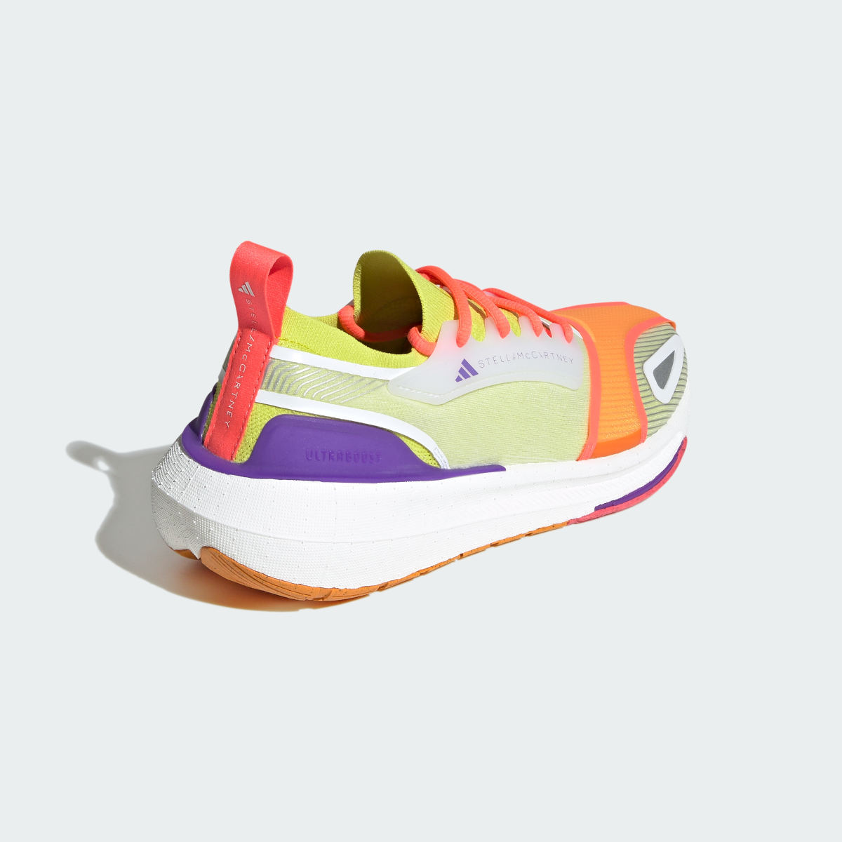 Adidas by Stella McCartney Ultraboost Light Laufschuh. 6