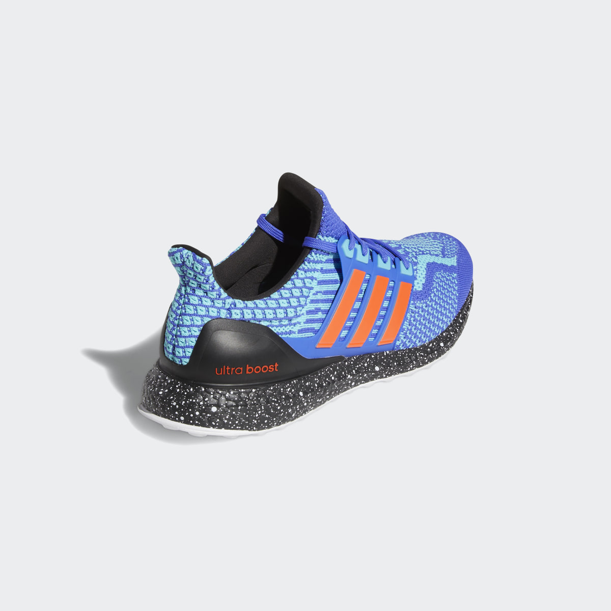 Adidas Ultraboost 5.0 DNA Shoes. 6