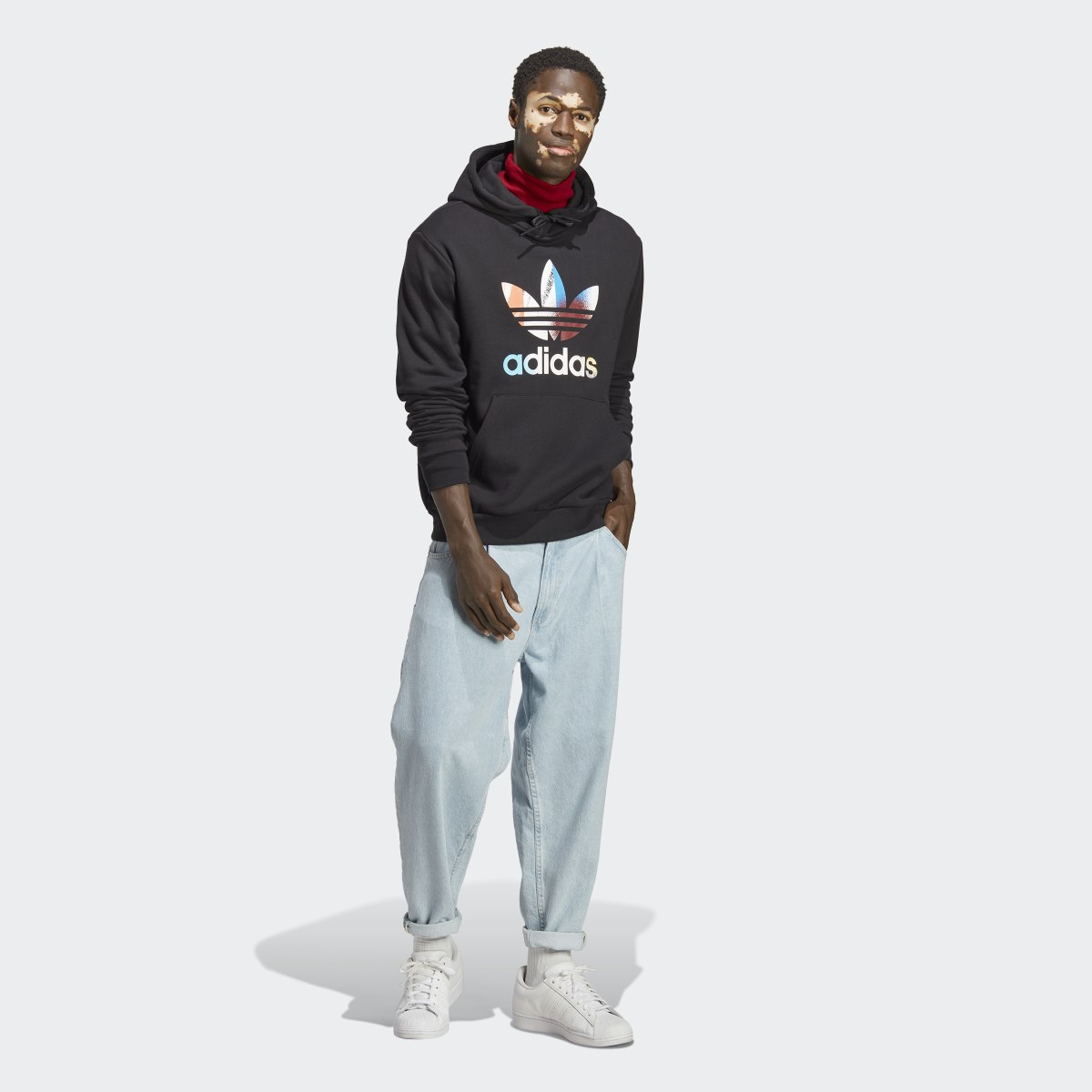 Adidas Graphics of the Grid Hoodie. 4