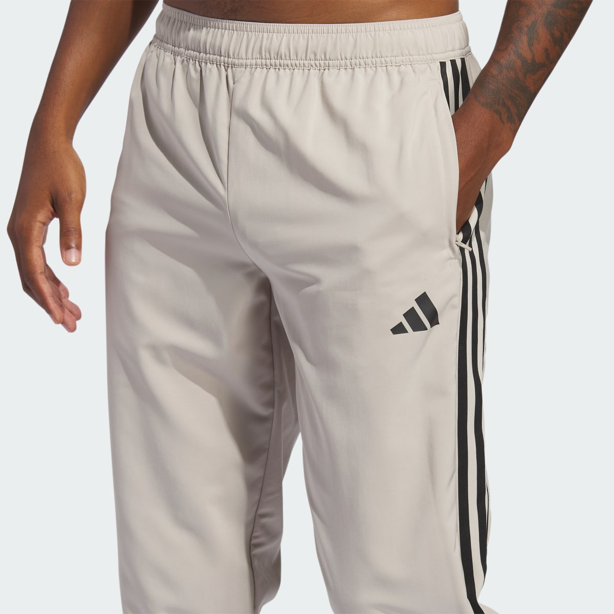 Adidas Tiro 23 League Woven Pants. 5