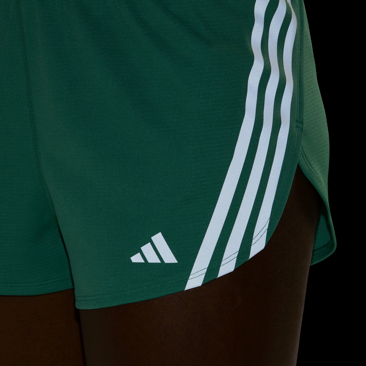 Adidas Shorts de Running Run Icons 3 Franjas Low Carbon. 7