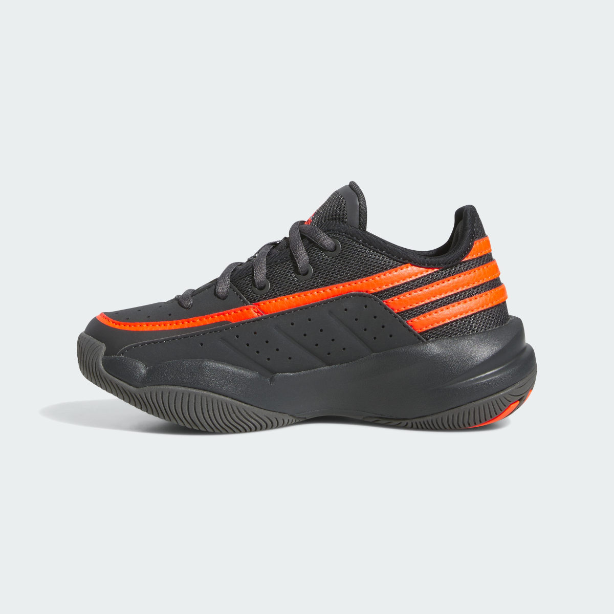 Adidas Front Court Shoes Kids. 7