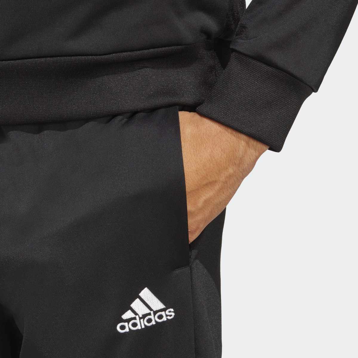 Adidas Small Logo Tricot Trainingsanzug. 9