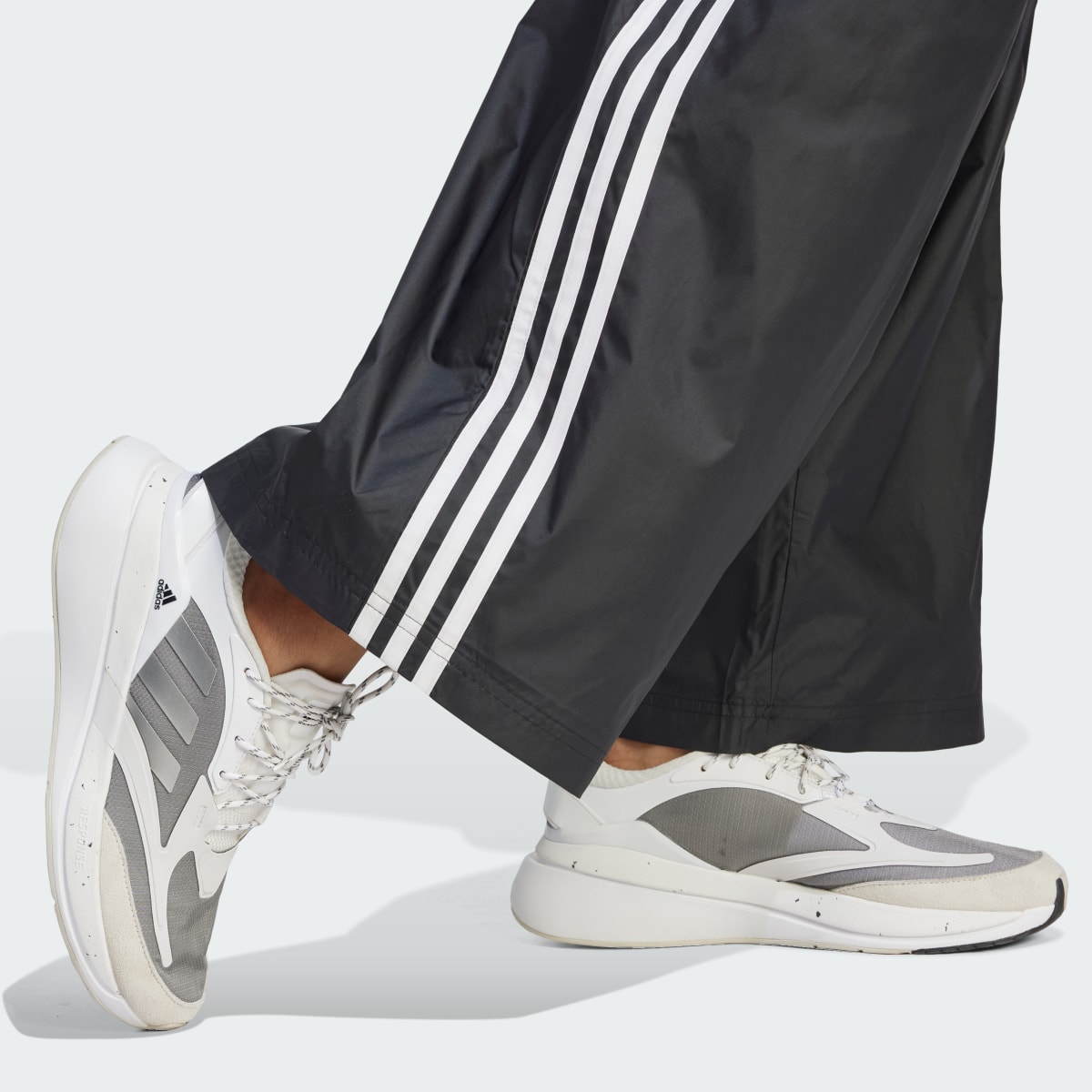Adidas Future Icons 3-Stripes Woven Pants. 6