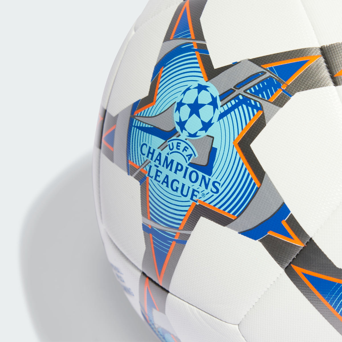 Adidas Balón UCL Training 23/24 Group Stage. 4 Adidas Balón UCL Training 23/24 Group Stage. 4