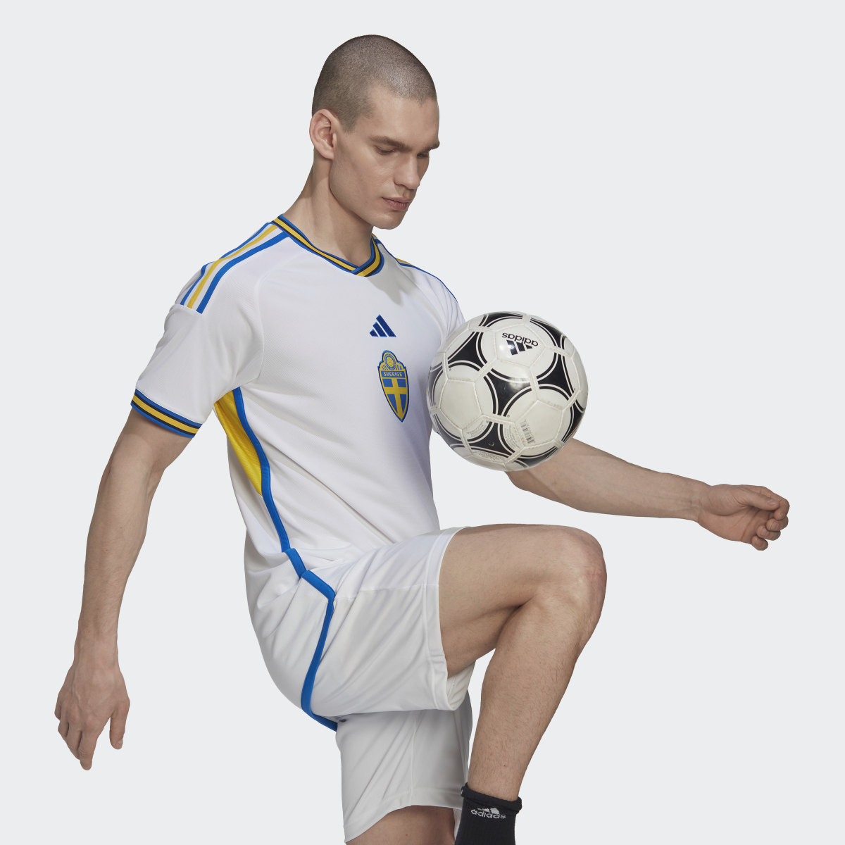 Adidas Maglia Away 22 Sweden. 4