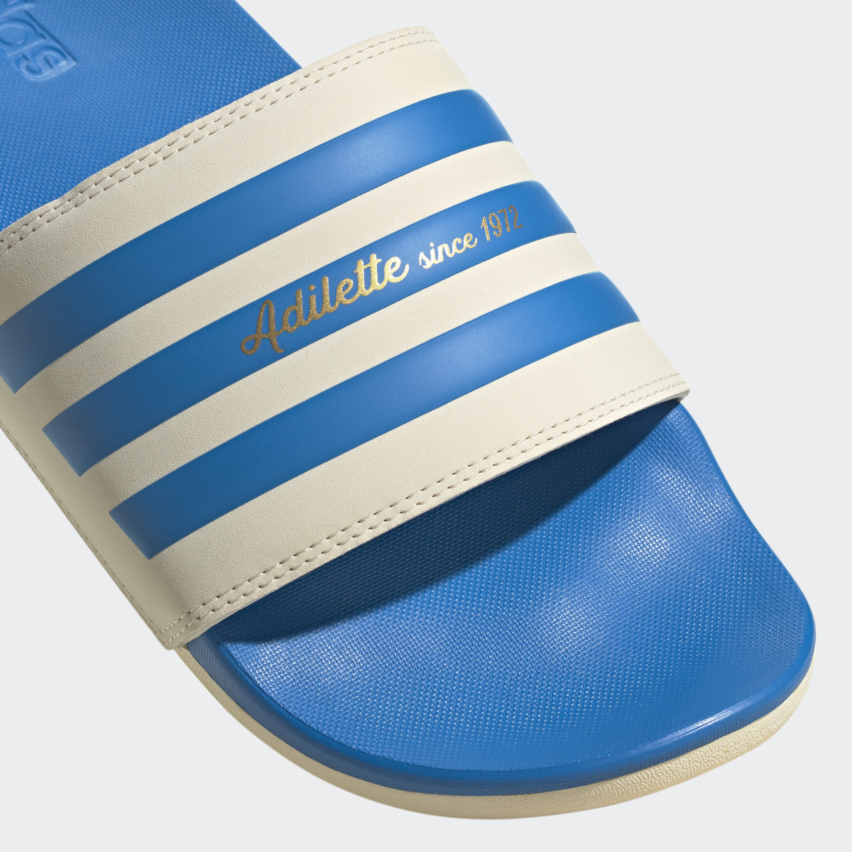 Adidas Adilette Comfort Slides. 9