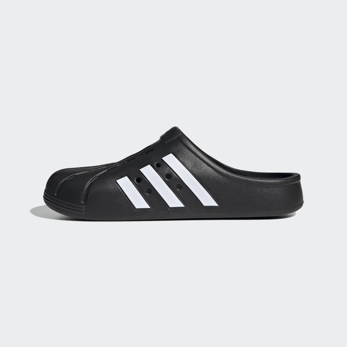 Adidas adilette Clog. 7