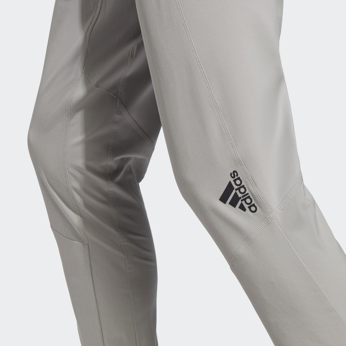 Adidas D4T Training Pants. 5