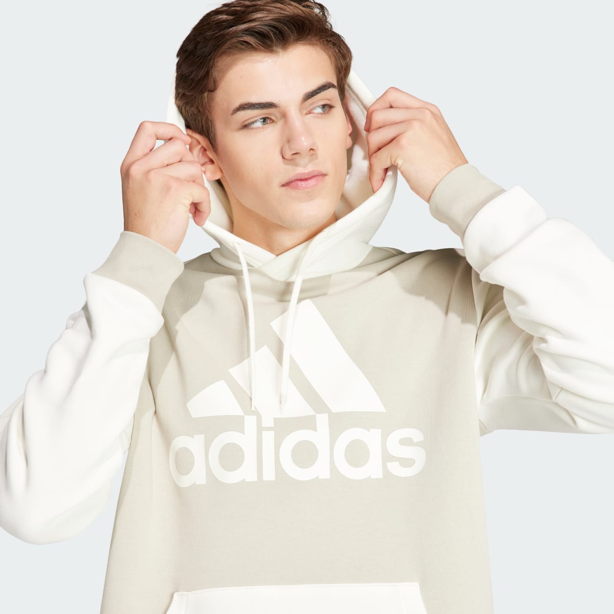 Adidas Essentials Fleece Big Logo Hoodie. 6
