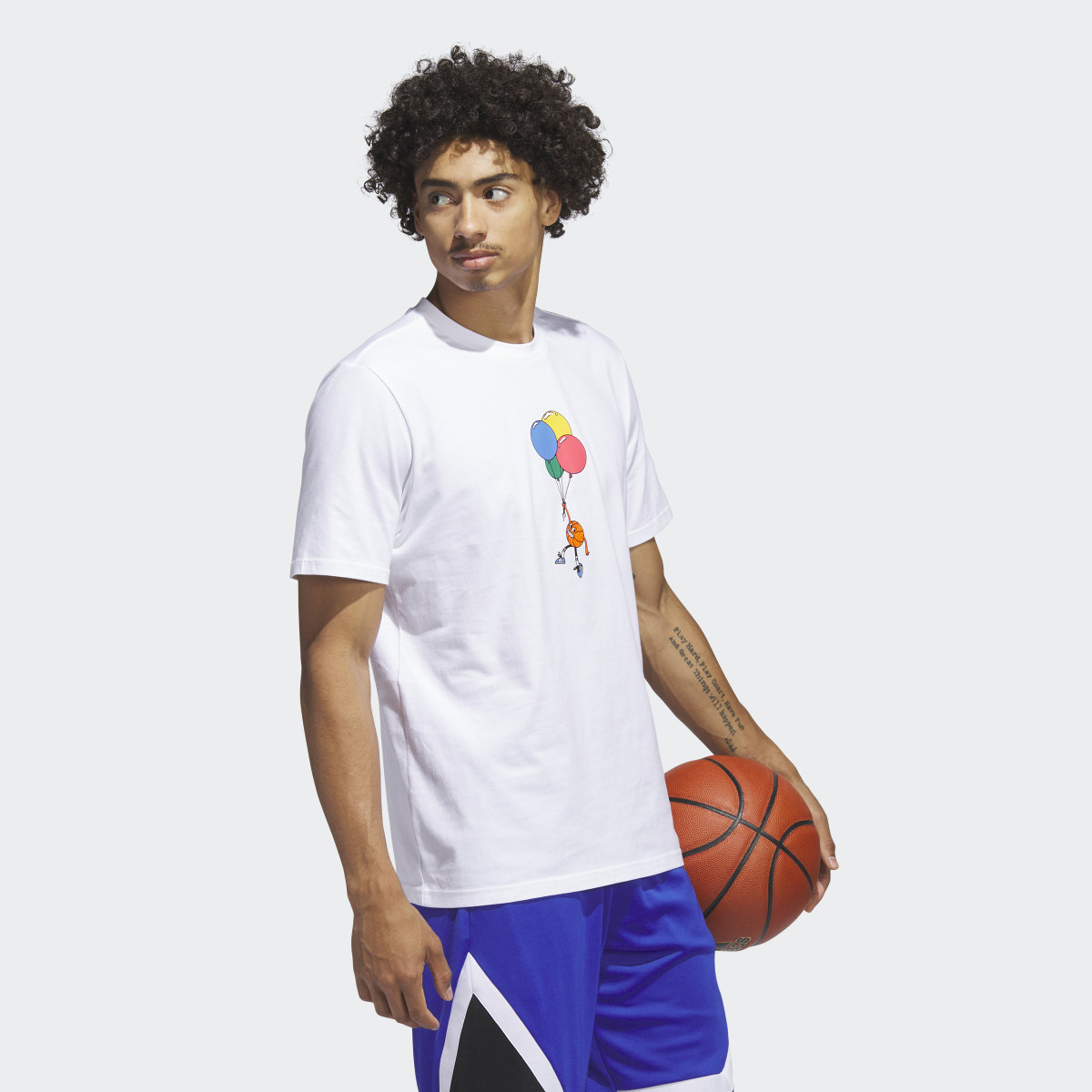 Adidas Playera Estampada Lil' Stripe Basketball. 4