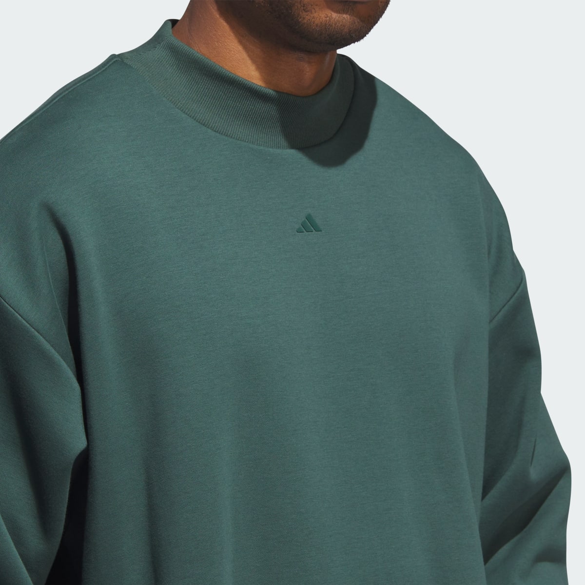 Adidas Basketball Sweatshirt. 6