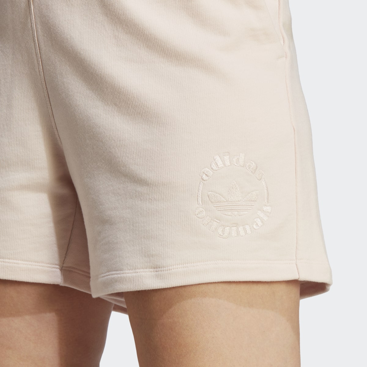 Adidas SHORTS. 5