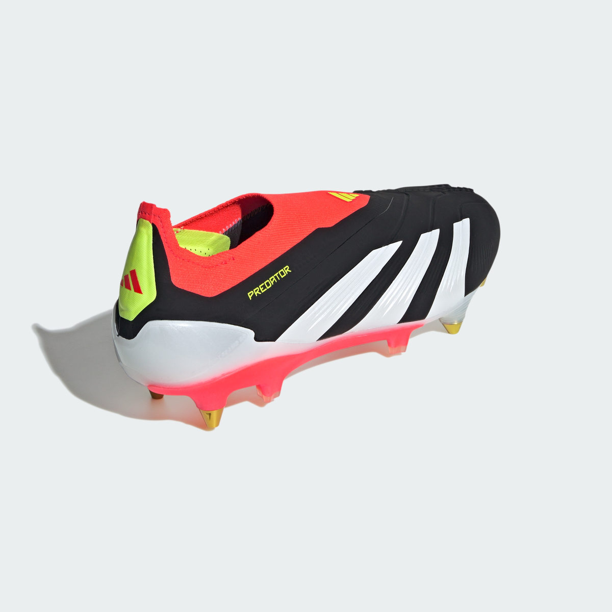 Adidas Predator Elite Laceless Soft Ground Football Boots. 10