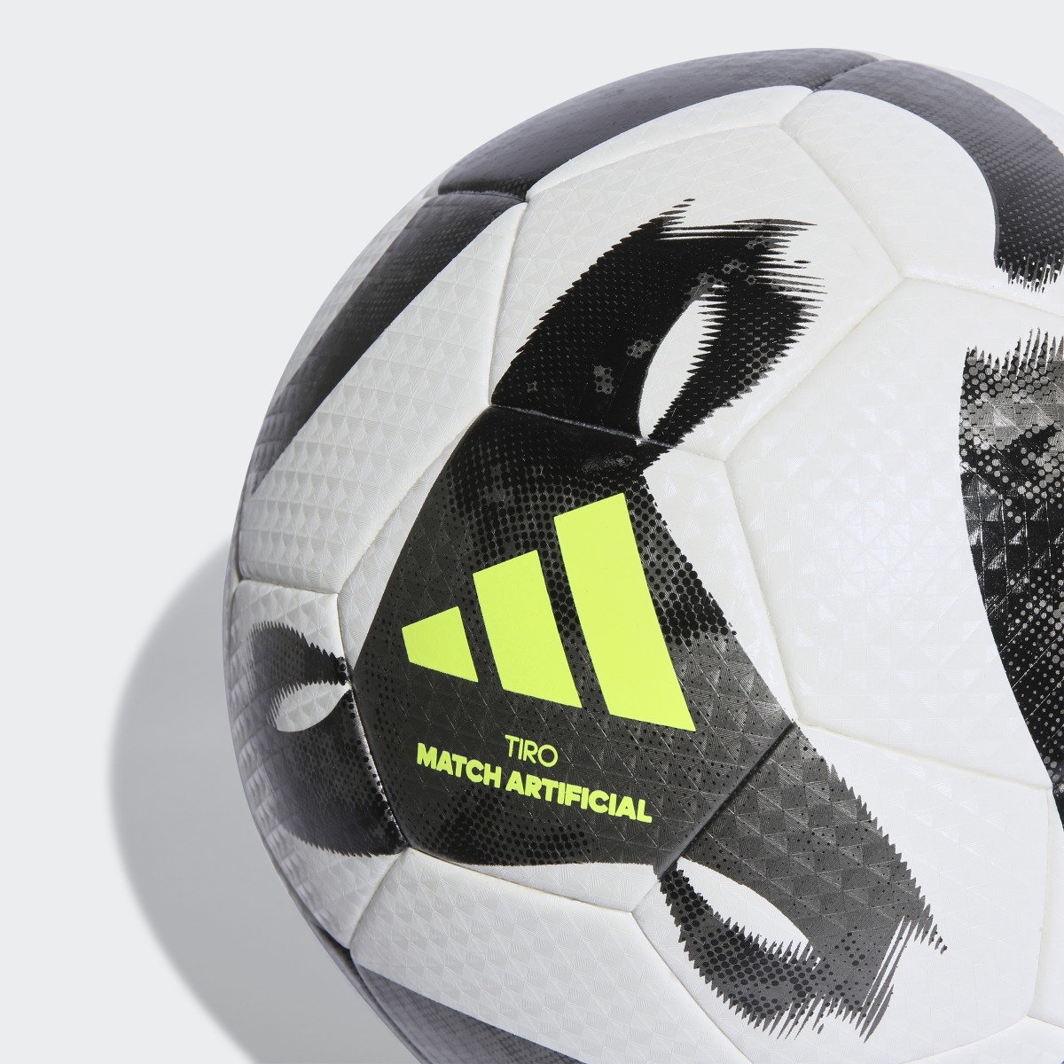 Adidas Balón Tiro League césped artificial. 5