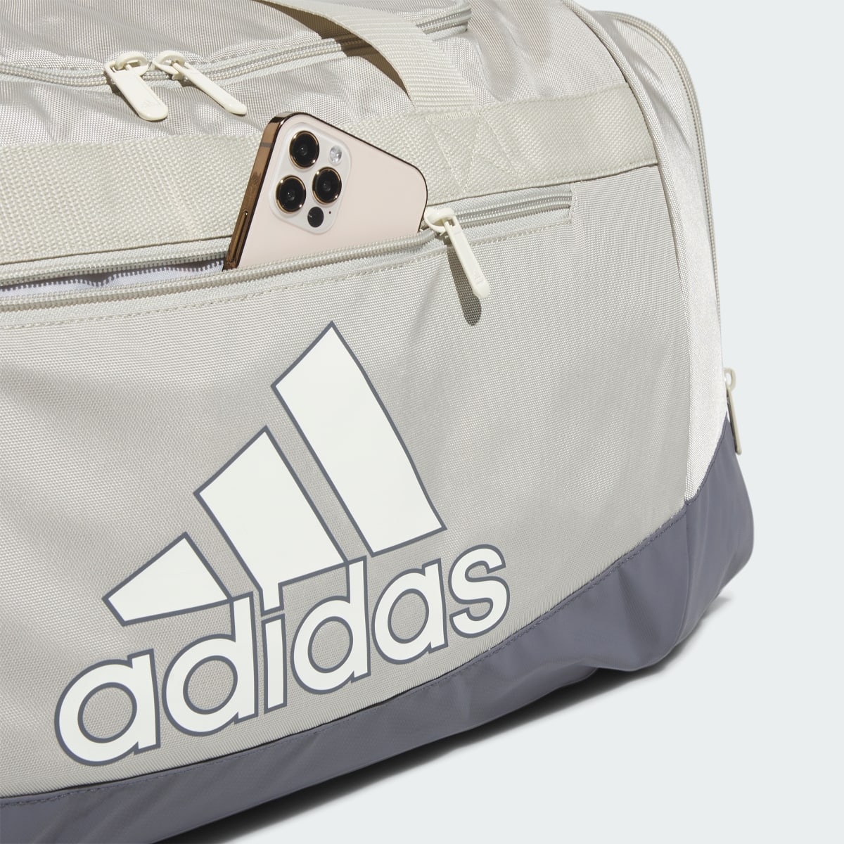 Adidas Defender IV Medium Duffel. 7