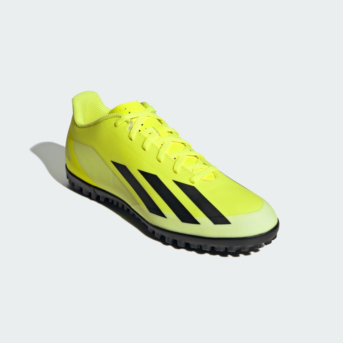 Adidas X Crazyfast Club Halı Saha Kramponu. 5