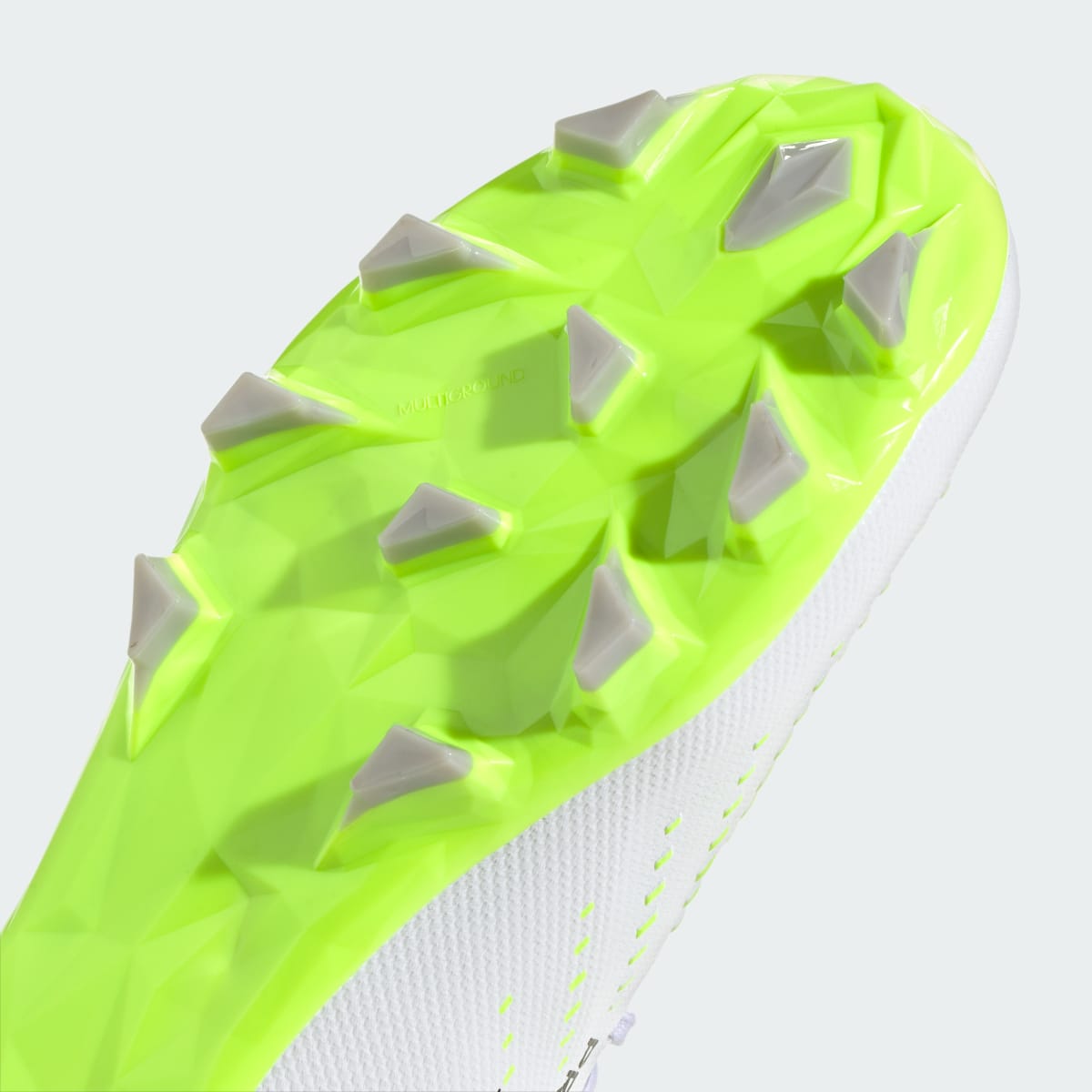 Adidas Bota de fútbol Predator Accuracy.3 multisuperficie. 9