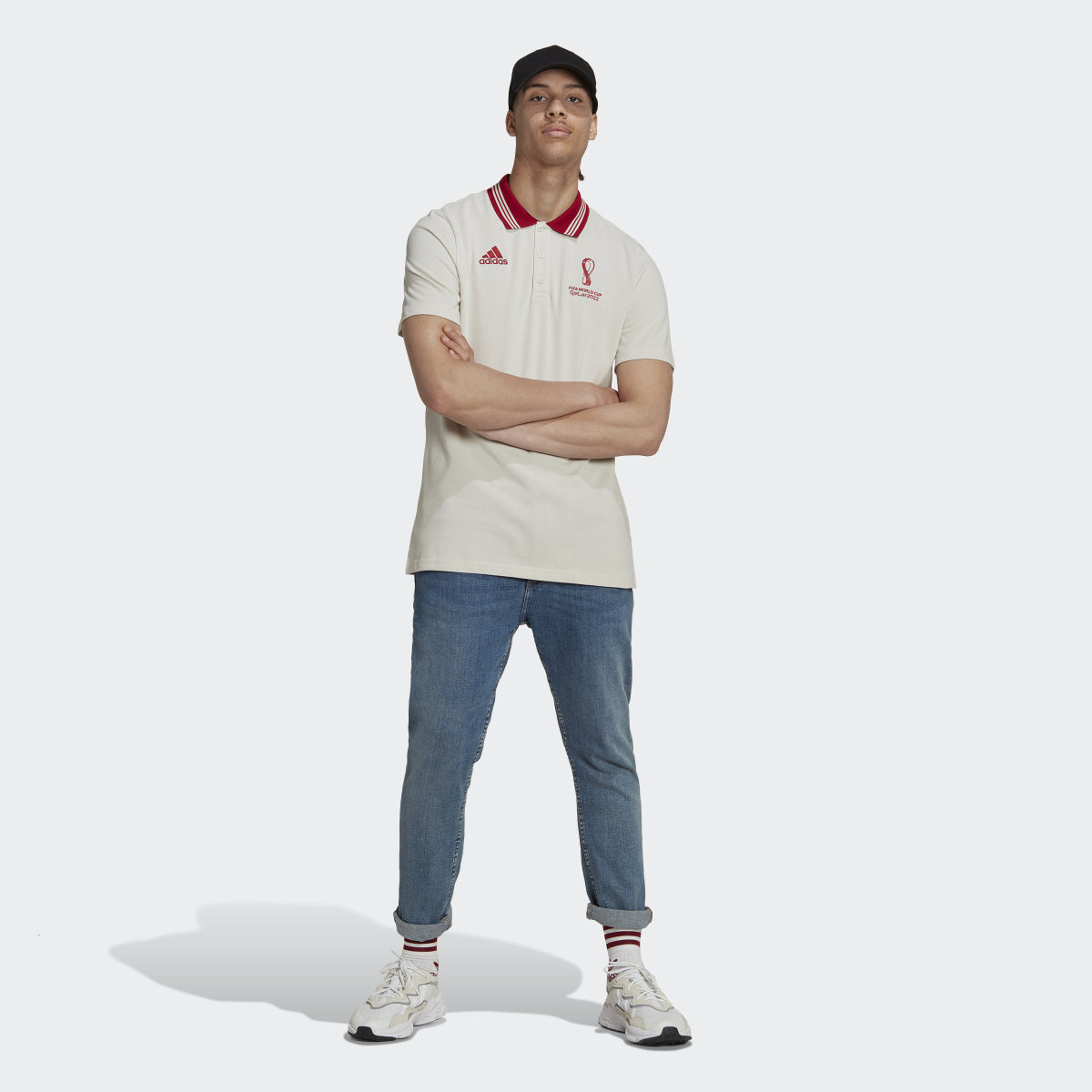 Adidas Playera Polo Emblema Oficial Copa Mundial de la FIFA 2022™. 4