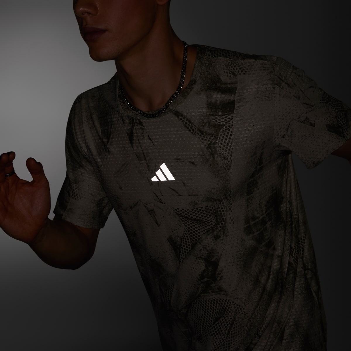 Adidas T-shirt imprimé intégral Ultimateadidas. 12