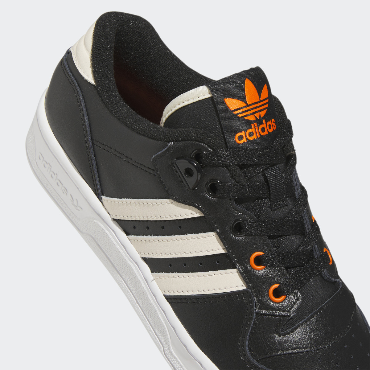 Adidas Rivalry Low Shoes. 9