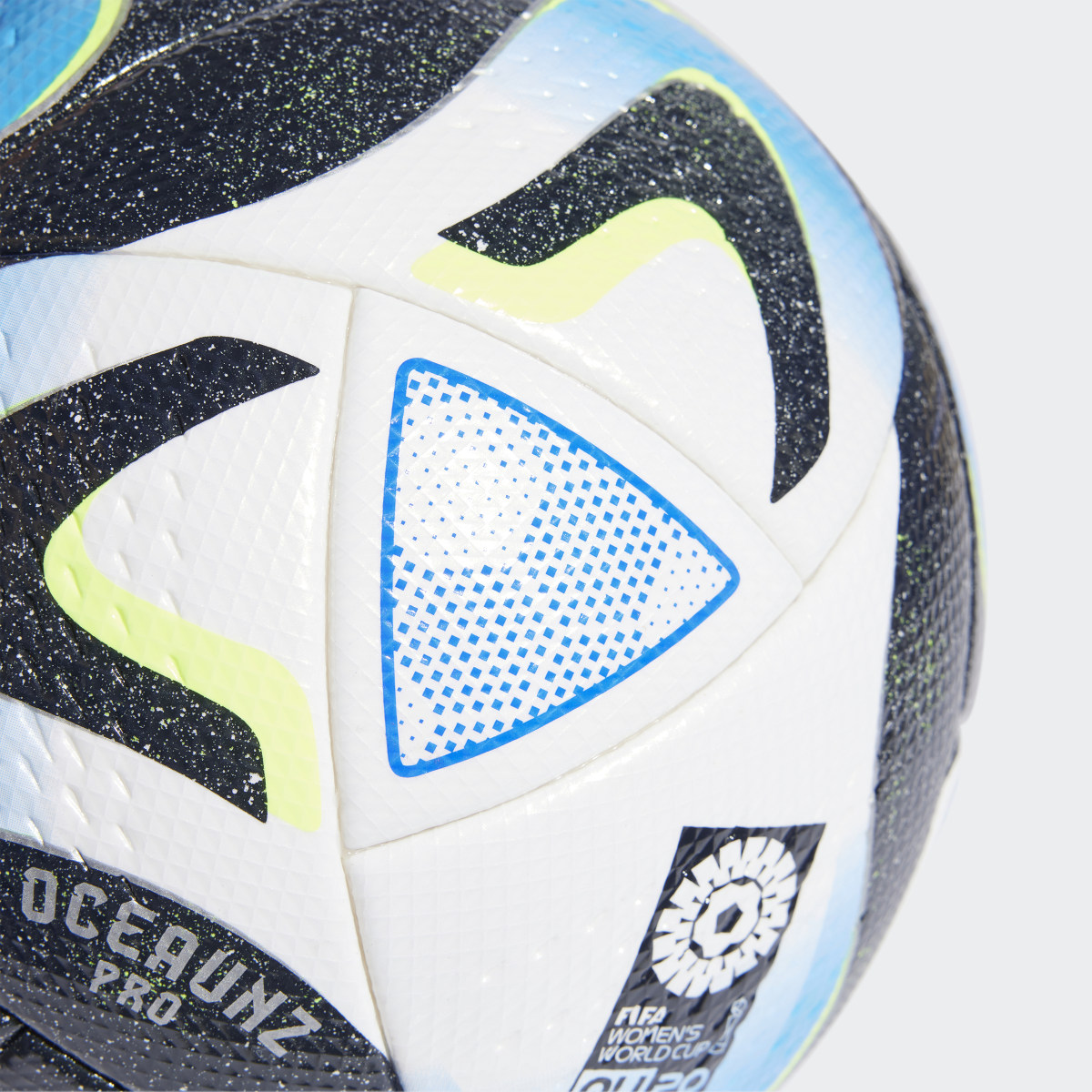 Adidas BALLON DE FOOTBALL OCEAUNZ PRO. 5