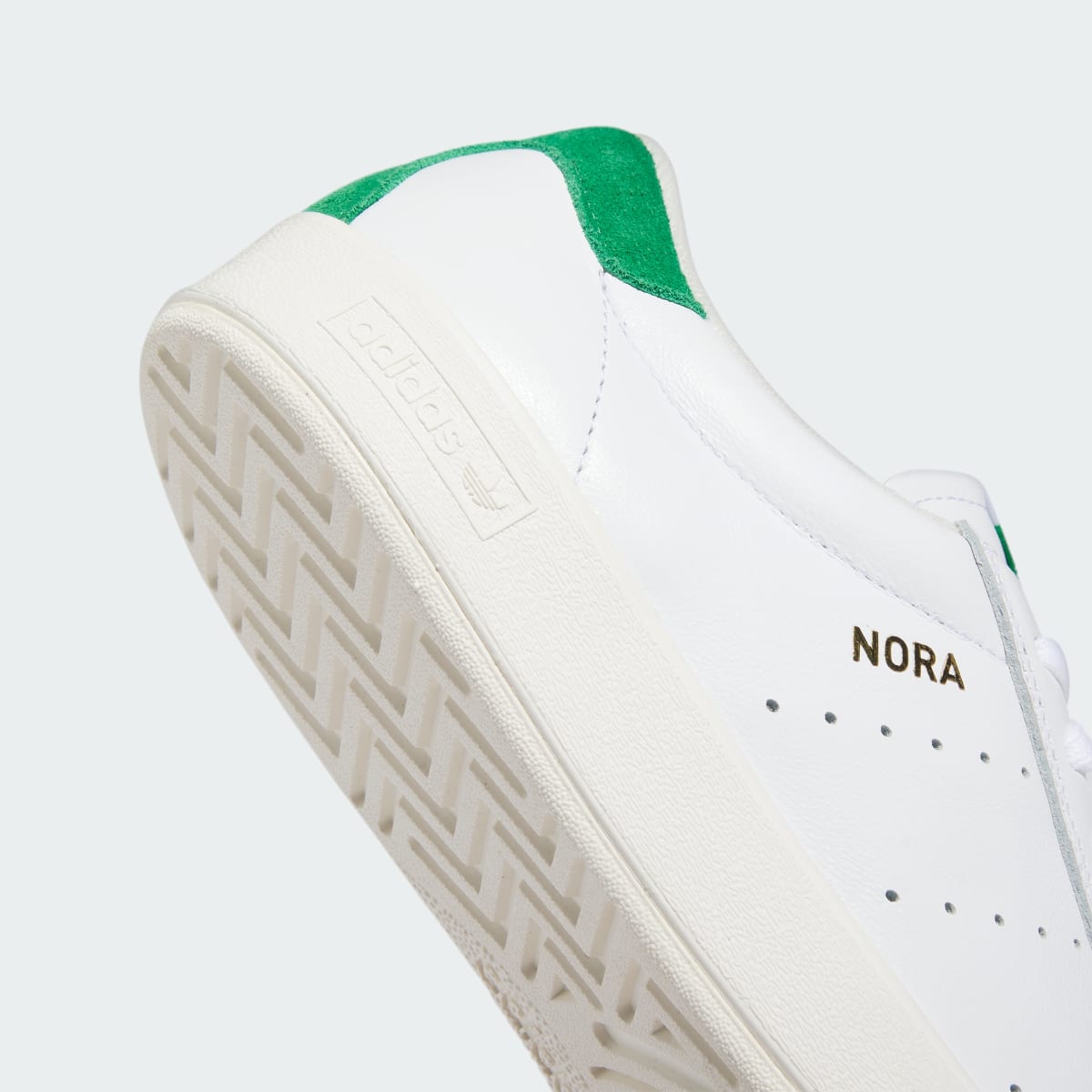 Adidas Nora Schuh. 10